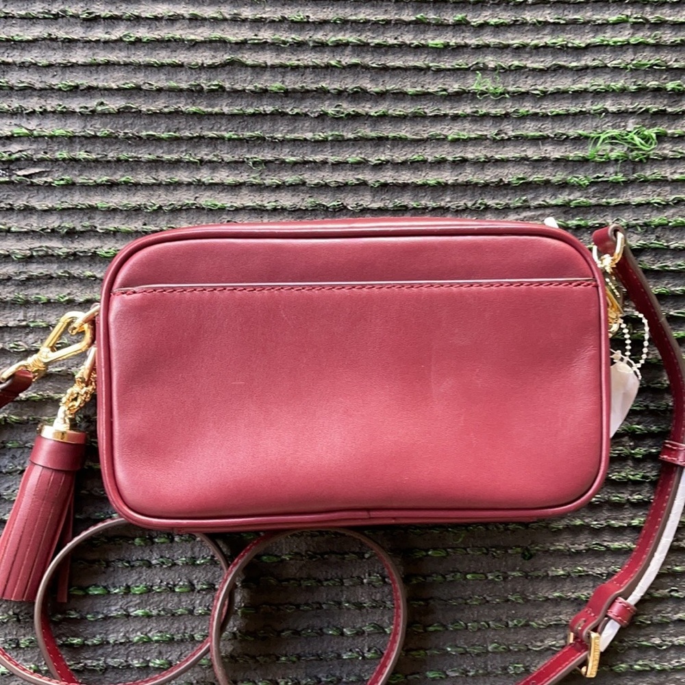 Michael Kors Small Camera Bag Ox Blood North/South - Picture 7 of 16